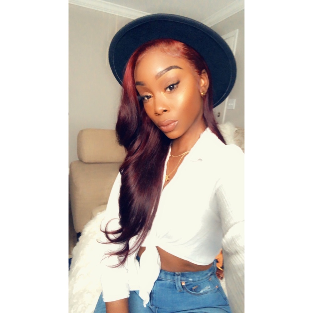 Meet your Posher, Lakeisha